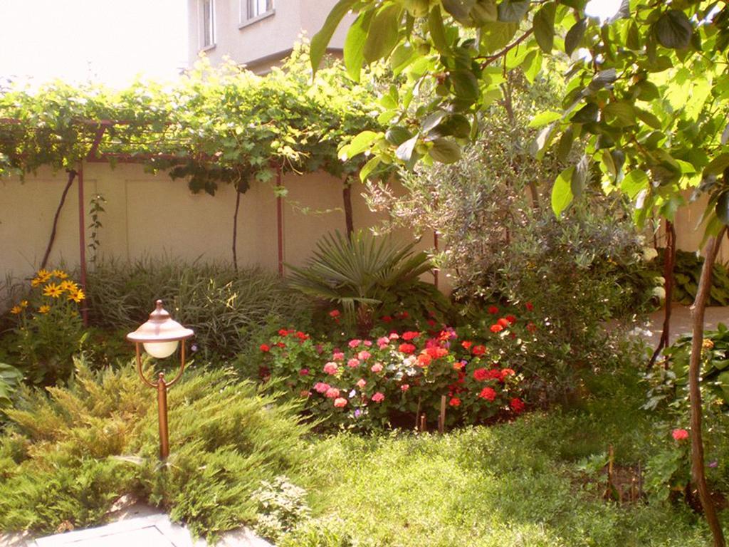 Guest House Yavorov Chernomorets Buitenkant foto
